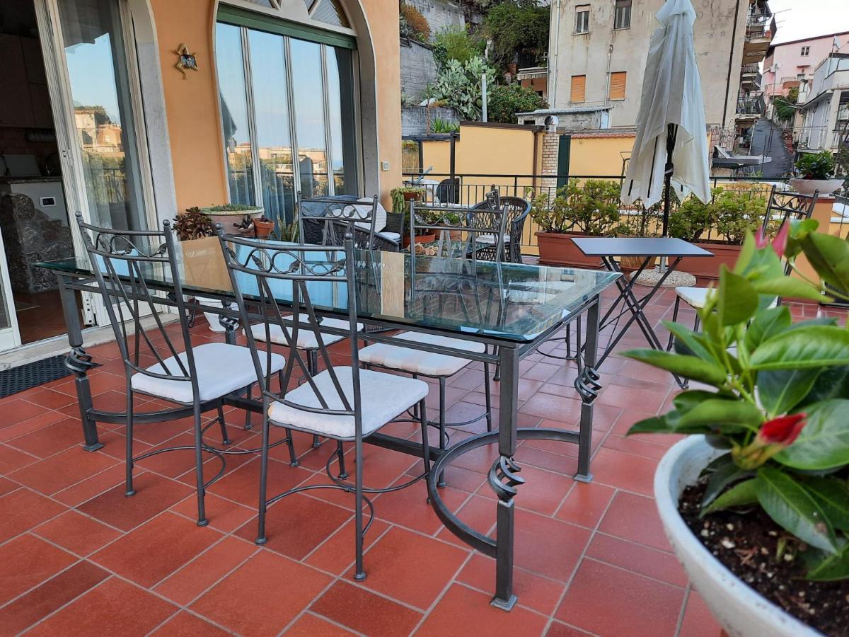 B&B Greco Home Taormina Exterior foto